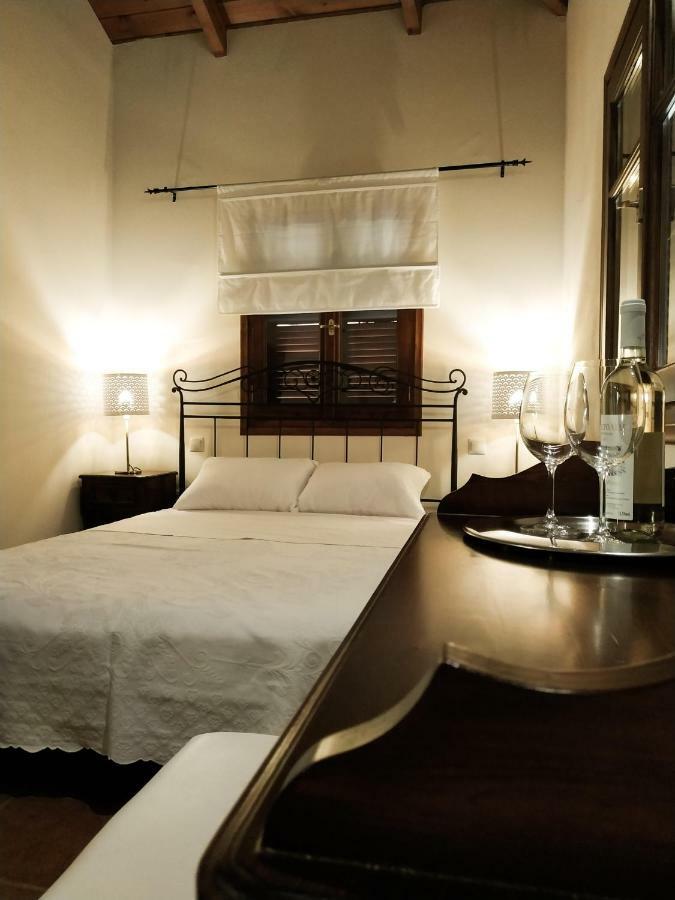 Villa Conifera Закинтос Екстериор снимка