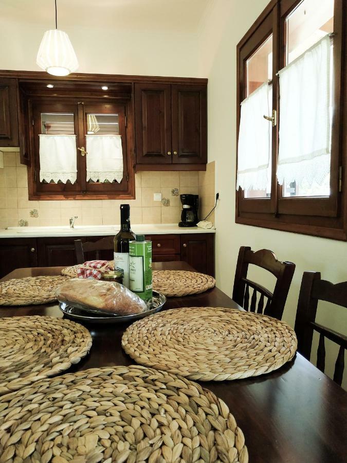 Villa Conifera Закинтос Екстериор снимка